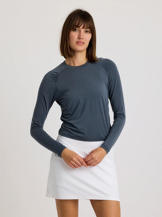Free Fly Women's Elevate Lightweight Fitted Long Sleeve
