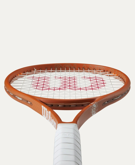 Wilson Roland-Garros Blade 16X19 V9 Tennis Racquet
