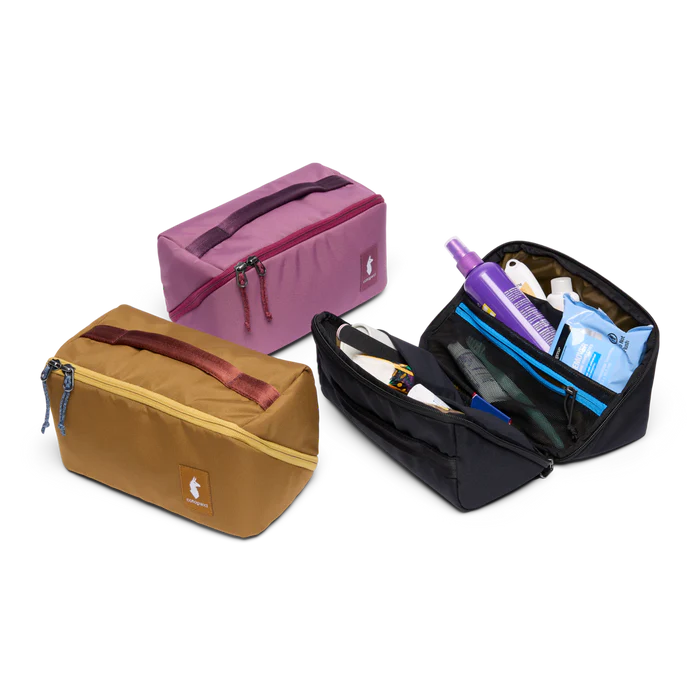Load image into Gallery viewer, Cotopaxi Viaje Toiletry Kit
