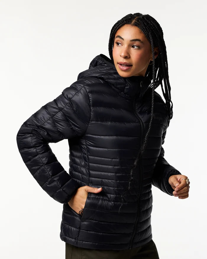 Load image into Gallery viewer, Cotopaxi Women's Fuego Down Hooded Jacket - Plus Size
