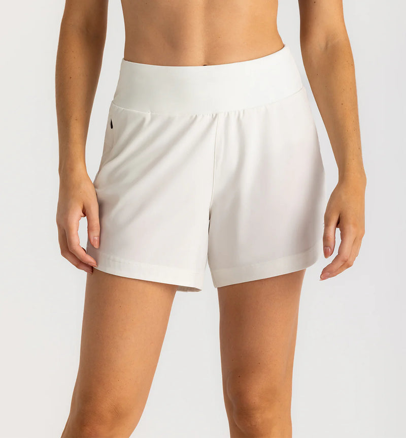 Load image into Gallery viewer, Free Fly Women&#39;s 5&quot; Bamboo Lined Active Breeze Short
