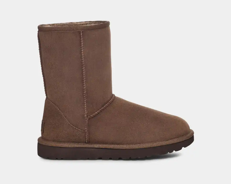 Load image into Gallery viewer, Ugg Women&#39;s Classic Short ll Boot
