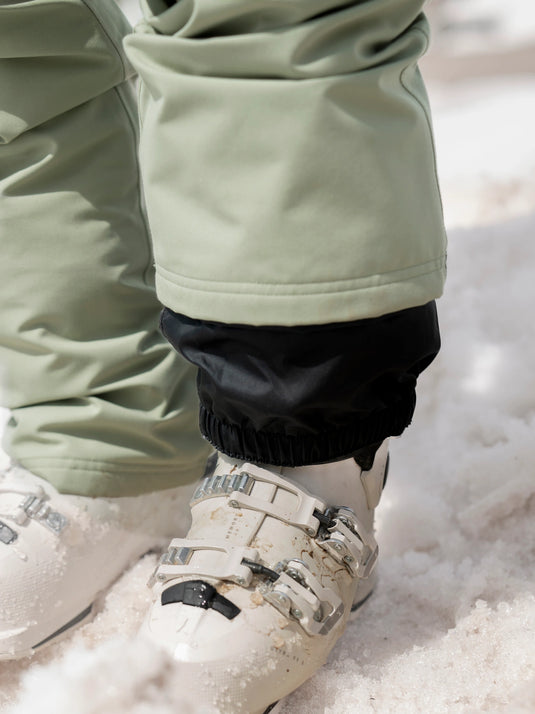 Armada Women's Mula 2L Insulated Snow Pant