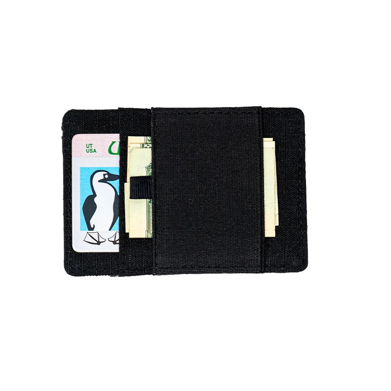 Load image into Gallery viewer, Chums Bandit Zip Wallet
