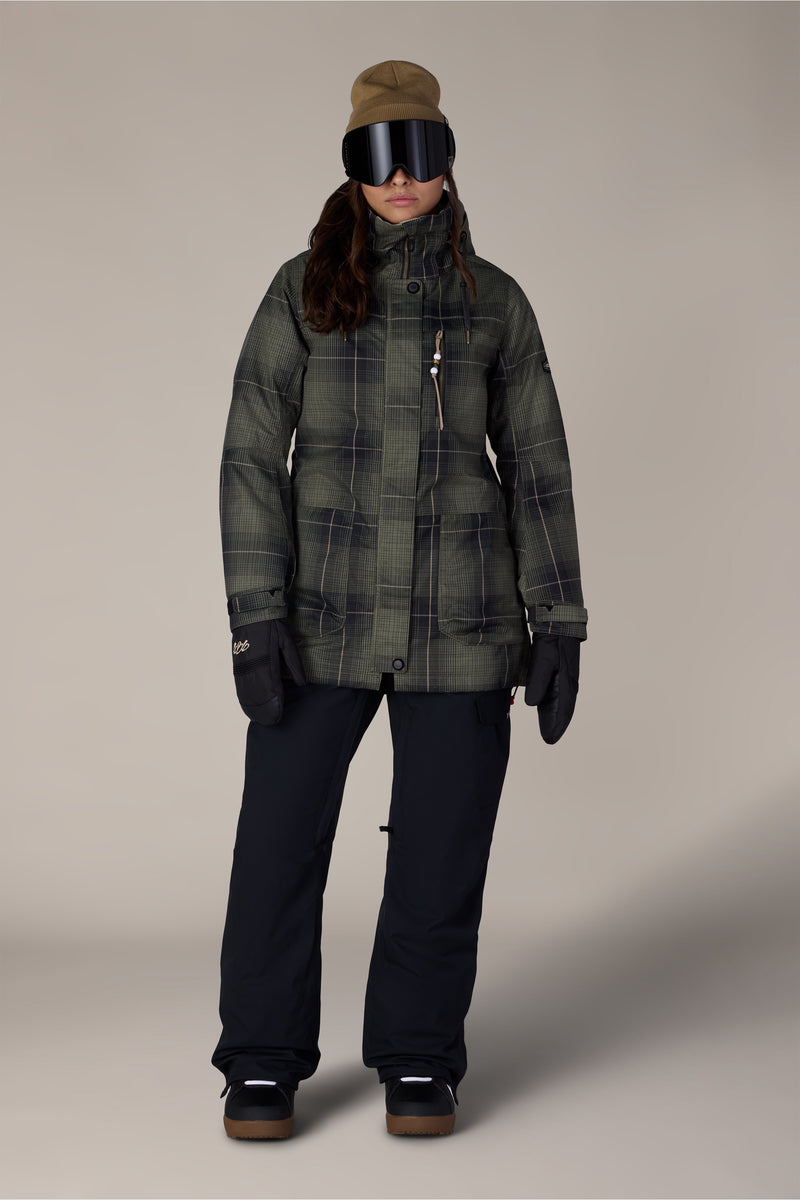 Load image into Gallery viewer, 686 Women's Spirit Insulated Jacket 2027 - Ski &amp; Tennis Station
