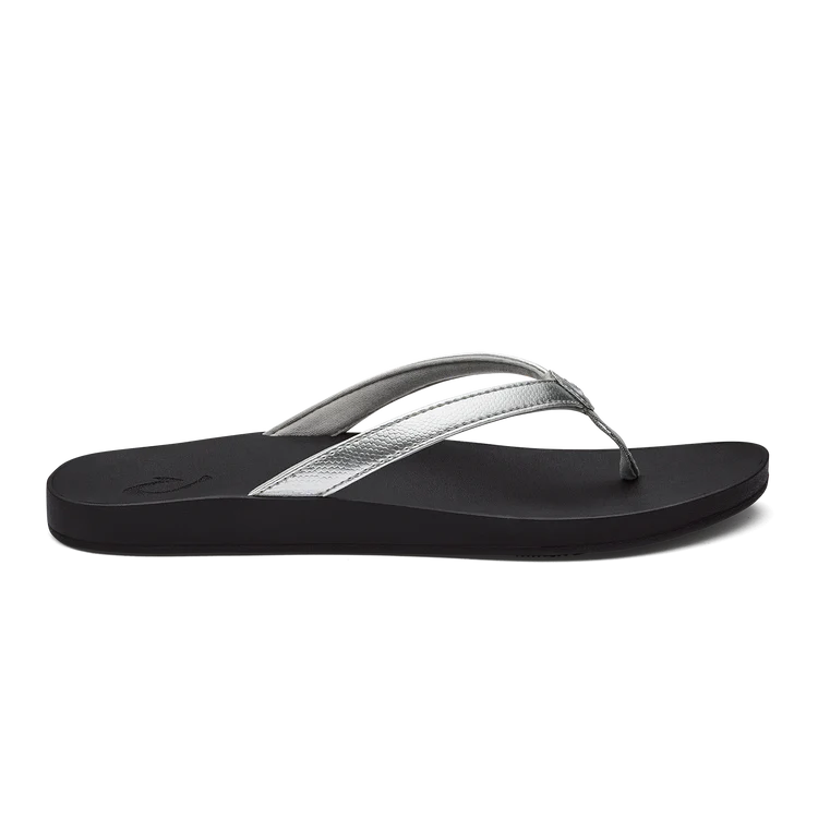 Load image into Gallery viewer, OluKai Women&#39;s Puawe Sandal
