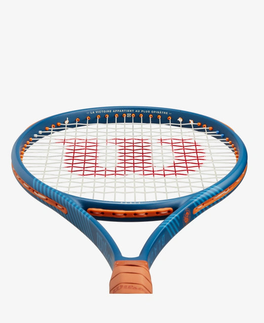 Wilson Roland-Garros Blade 16X19 V9 Tennis Racquet