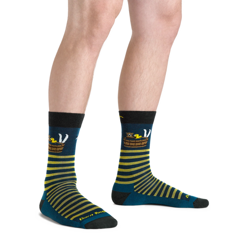 Load image into Gallery viewer, Darn Tough Men&#39;s Wildlife Lightweight Lifestyle Crew Sock
