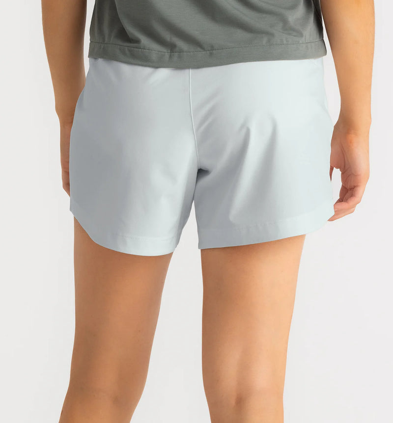 Load image into Gallery viewer, Free Fly Women&#39;s 5&quot; Bamboo Lined Active Breeze Short
