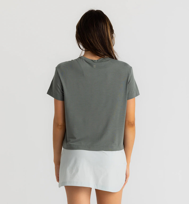 Load image into Gallery viewer, Free Fly Women&#39;s Elevate Lightweight Tee
