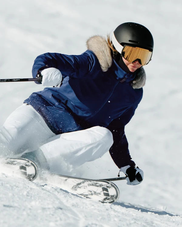 Load image into Gallery viewer, Spyder Women's Vida Jacket 2027
