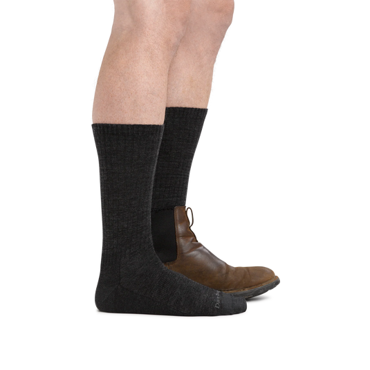 Darn Tough Men's Standard Cushioned Lightweight Lifestyle Crew Sock