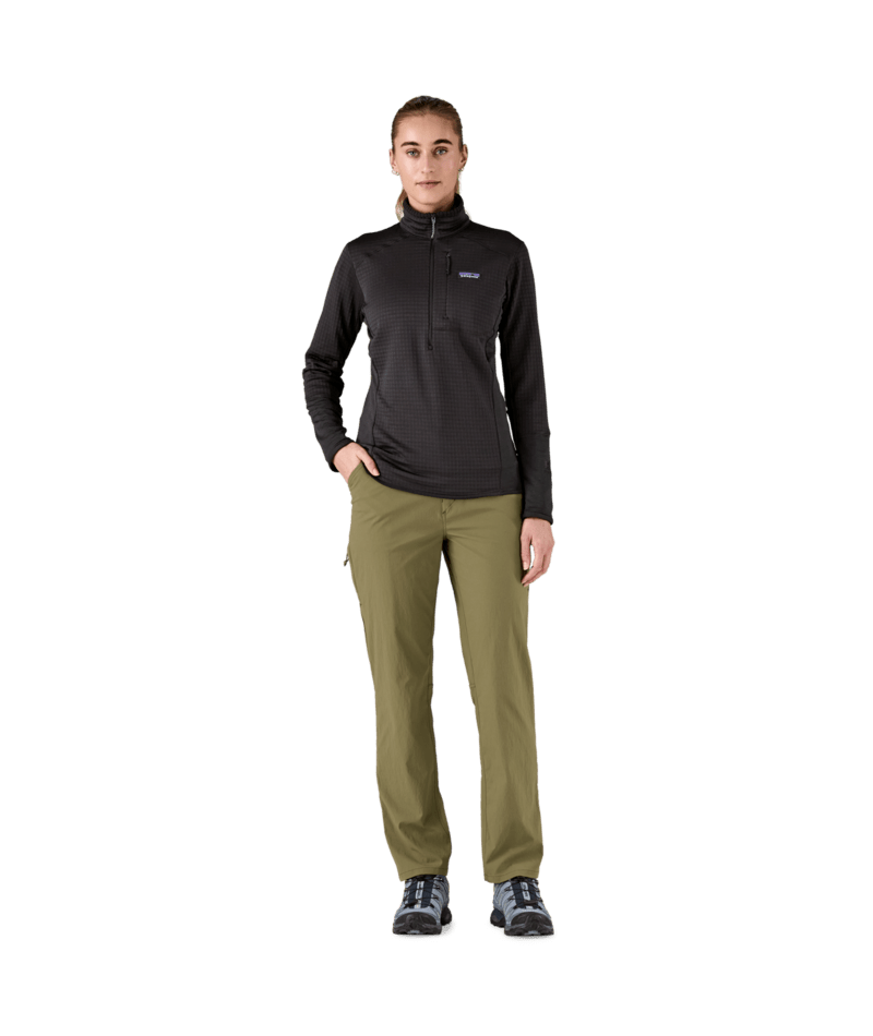 Load image into Gallery viewer, Patagonia Women&#39;s R1 Pull Over
