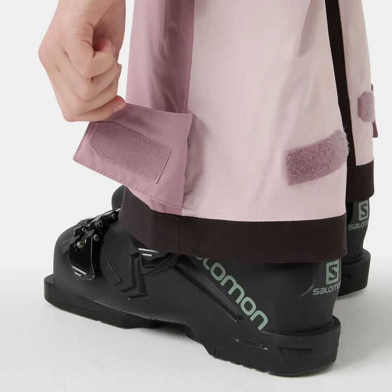 Load image into Gallery viewer, Helly Hansen Junior Girls’ Stellar Bib Pants 2027
