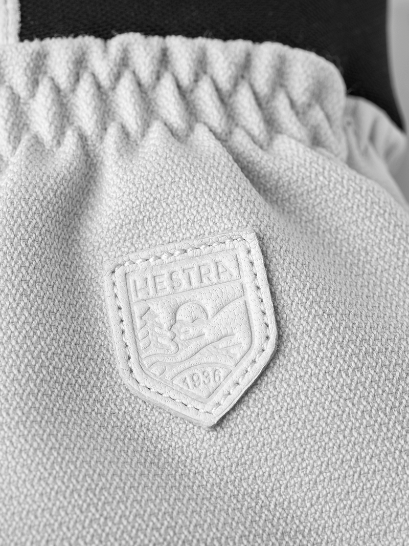 Load image into Gallery viewer, Hestra Women's Army Leather Patrol Glove 2026
