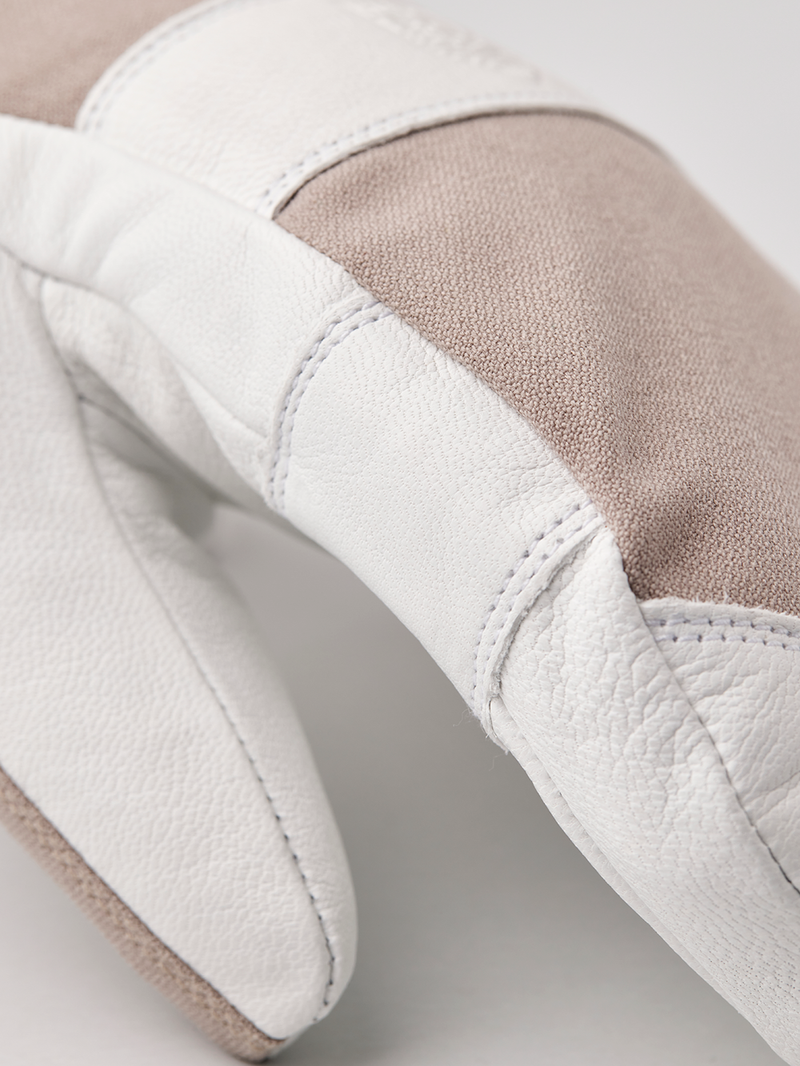 Load image into Gallery viewer, Hestra Women's Voss CZone Mitt
