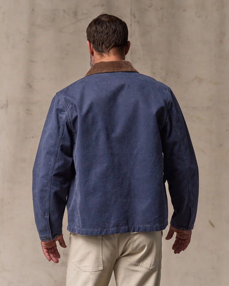 Load image into Gallery viewer, Filson Men's Canvas Outfitter Jacket

