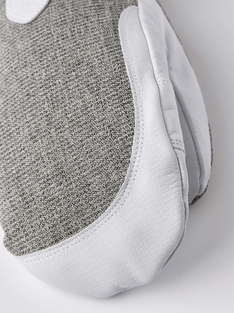 Load image into Gallery viewer, Hestra Women's Patrol Gauntlet Mitten

