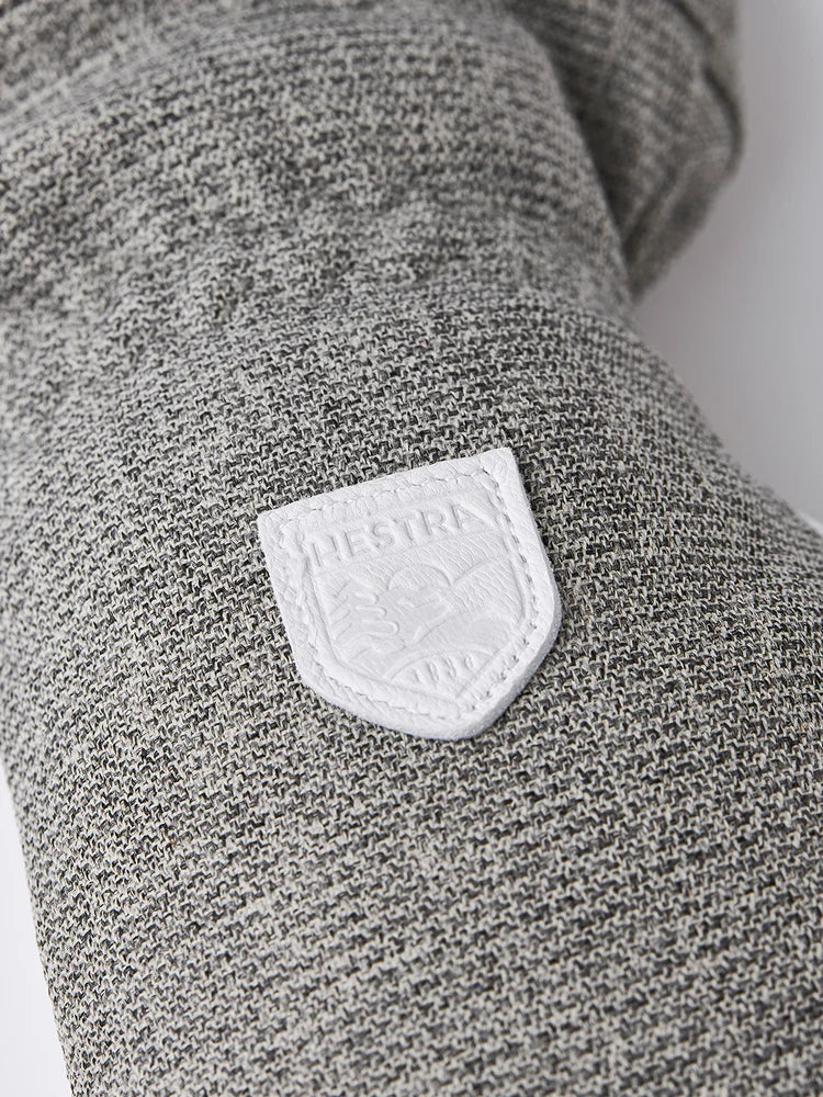 Load image into Gallery viewer, Hestra Women's Patrol Gauntlet Mitten
