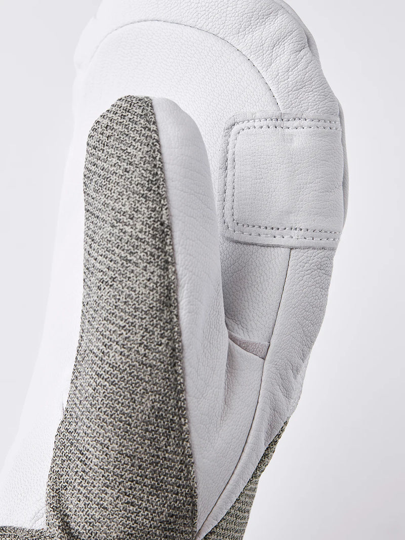 Load image into Gallery viewer, Hestra Women's Patrol Gauntlet Mitten
