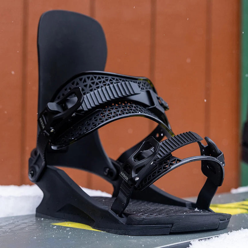 Load image into Gallery viewer, Arbor Men's Utility Snowboard Binding 2027
