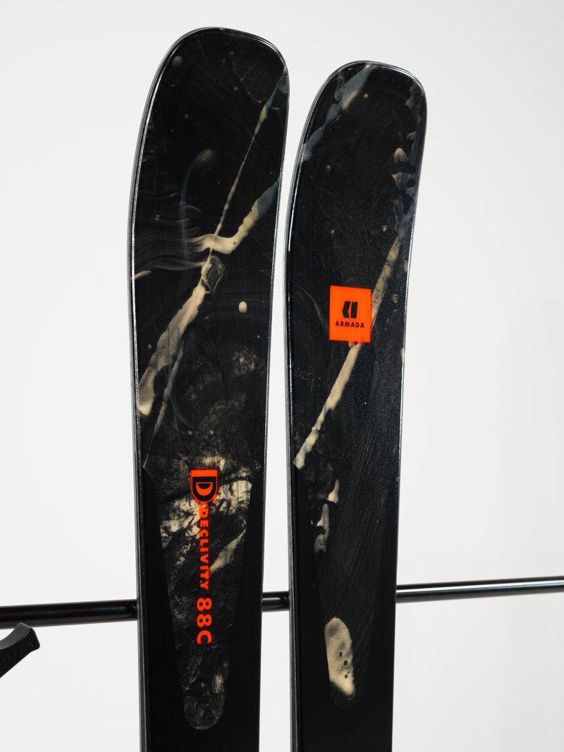 Load image into Gallery viewer, Armada Men&#39;s Declivity 88 C All Mountain Rocker Skis 2025
