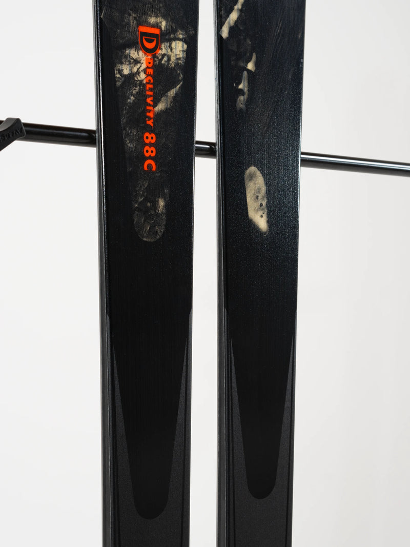 Load image into Gallery viewer, Armada Men&#39;s Declivity 88 C All Mountain Rocker Skis 2025
