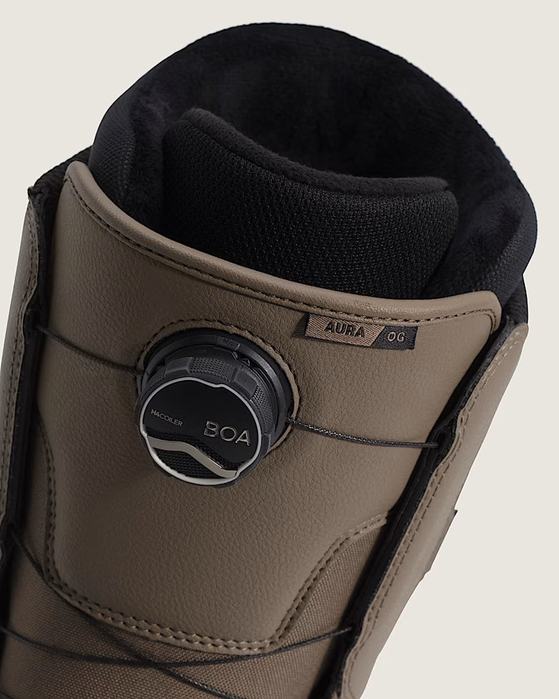 Load image into Gallery viewer, Vans Men's Aura OG Snowboard Boot 2027
