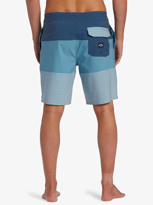 Billabong Men's Tribong Lo Tide 19" Boardshorts