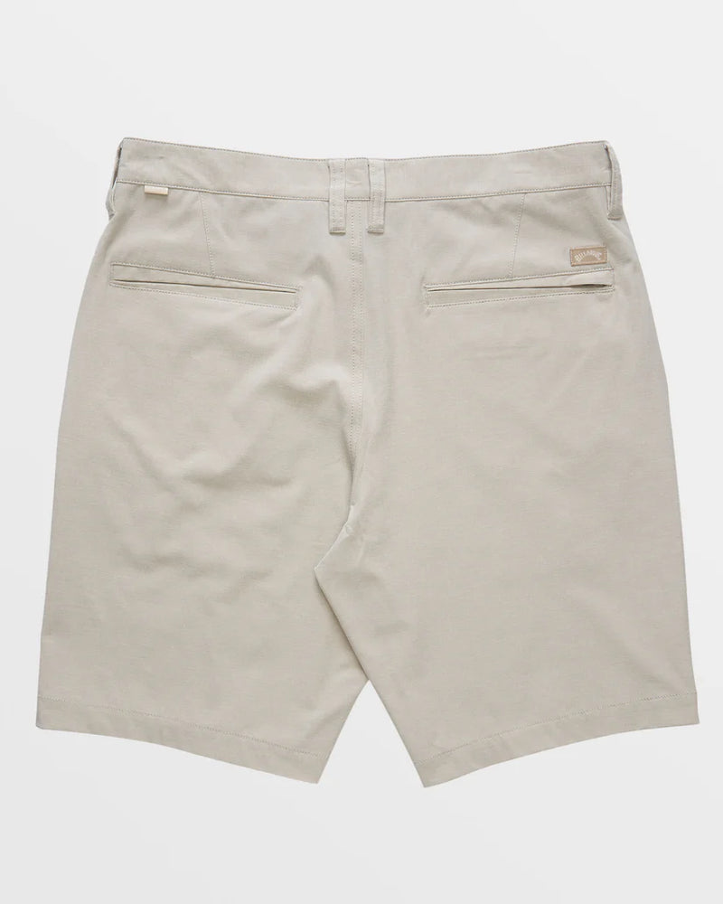 Load image into Gallery viewer, Billabong Crossfire 19 Submersible Board Short
