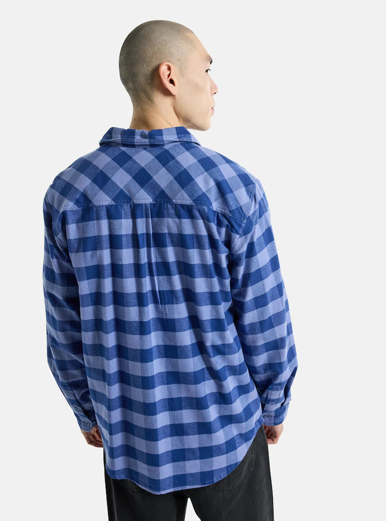 Load image into Gallery viewer, Burton Men&#39;s Favorite Long Sleeve Flannel - Ski &amp; Tennis Station
