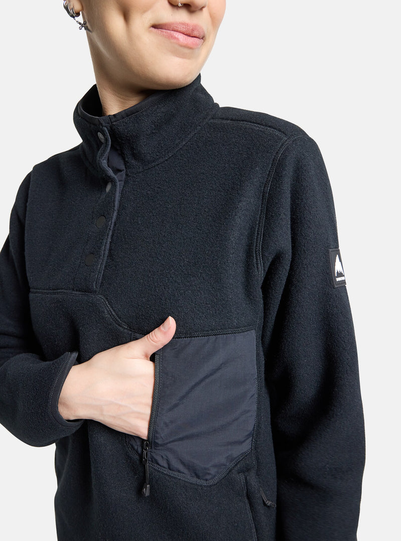Load image into Gallery viewer, Woman wearing a black Burton fleece pullover on a white background
