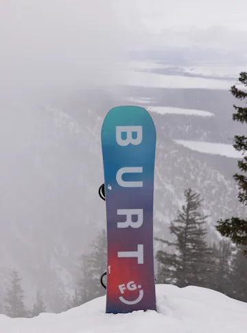 Load image into Gallery viewer, Burton Women&#39;s Feelgood Snowboard 2025
