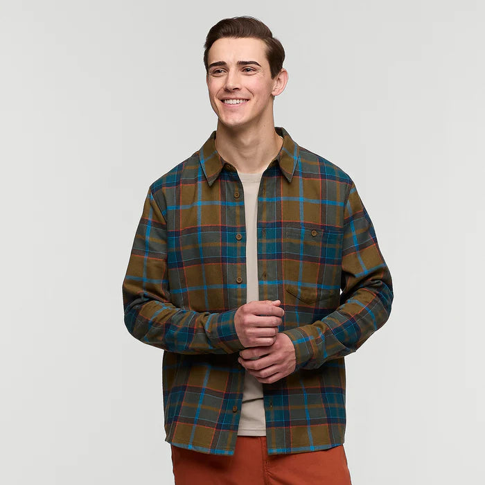 Load image into Gallery viewer, Cotopaxi Men&#39;s Quedo Flannel Shirt
