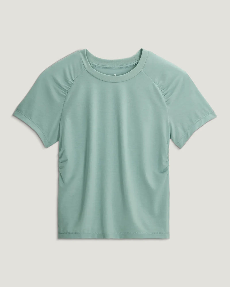 Load image into Gallery viewer, Free Fly Women's Elevate Lightweight Fitted Tee - Ski &amp; Tennis Station
