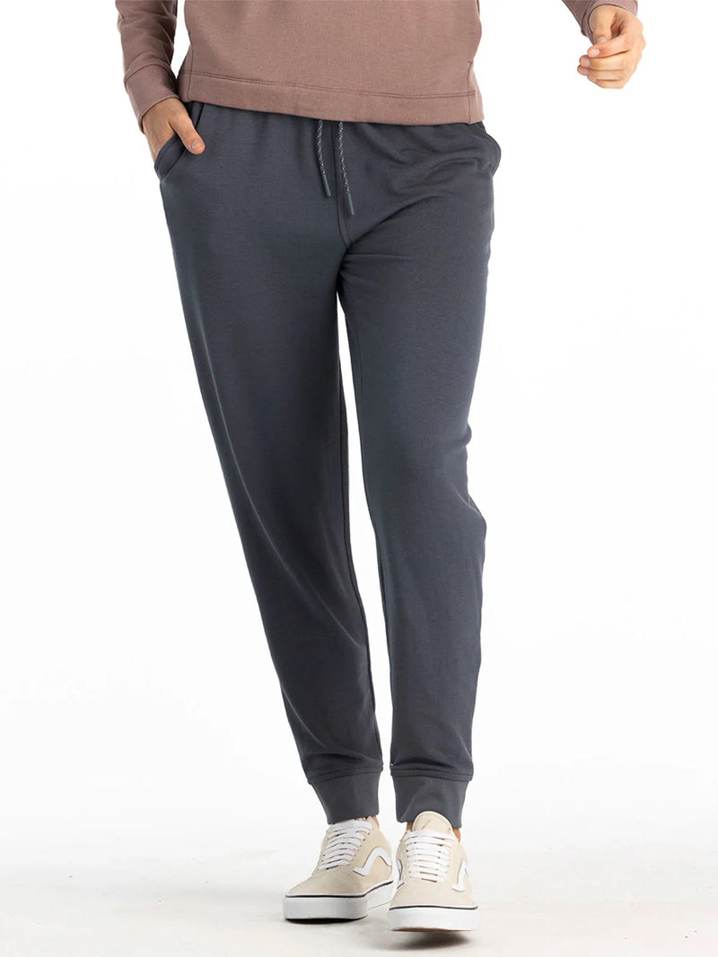 Load image into Gallery viewer, Free Fly Women&#39;s Bamboo Lightweight Fleece Jogger
