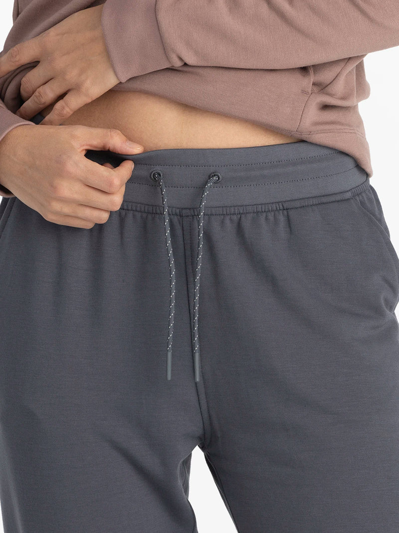 Load image into Gallery viewer, Free Fly Women&#39;s Bamboo Lightweight Fleece Jogger
