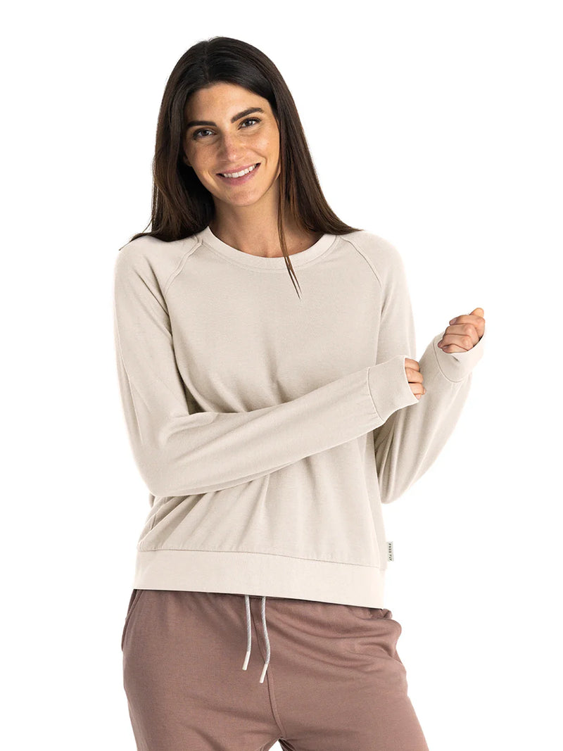 Load image into Gallery viewer, Free Fly Women&#39;s Bamboo Lightweight Fleece Crew 2026
