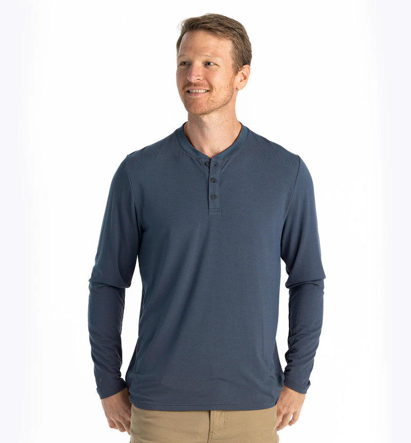 Load image into Gallery viewer, Free Fly Men&#39;s Bamboo Flex Long Sleeve Henley
