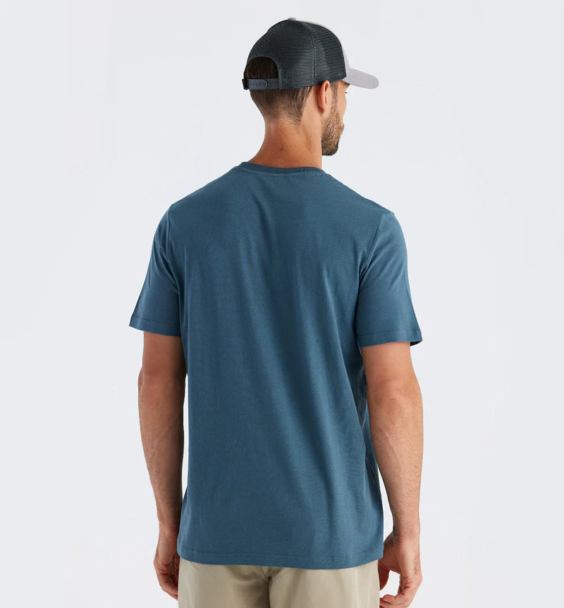 Load image into Gallery viewer, Free Fly Men&#39;s Bamboo Heritage Pocket Tee
