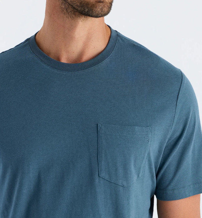 Load image into Gallery viewer, Free Fly Men&#39;s Bamboo Heritage Pocket Tee
