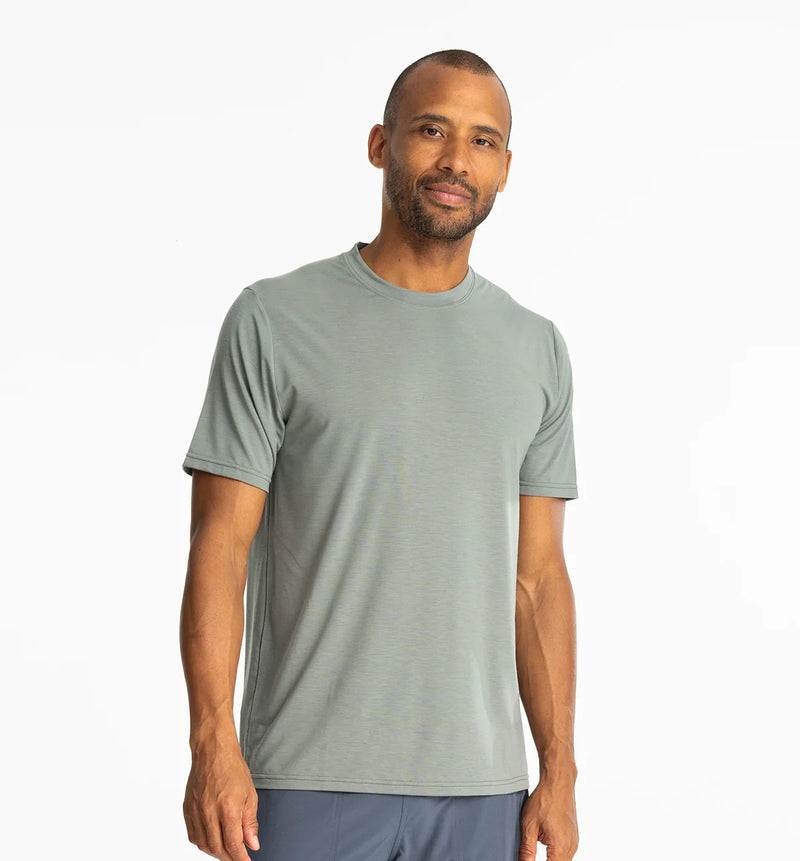 Load image into Gallery viewer, Free Fly Men&#39;s Elevate Lightweight Tee
