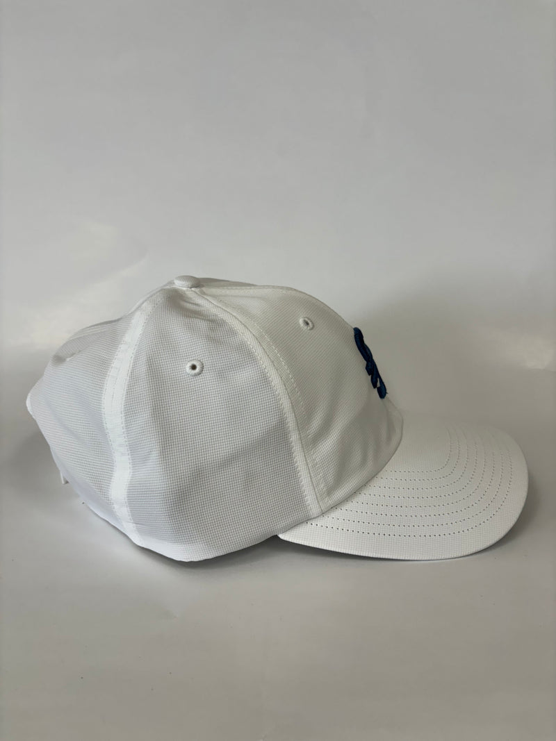 Load image into Gallery viewer, Ski &amp; Tennis Station Richardson 220 Relaxed Performace Lite Hat
