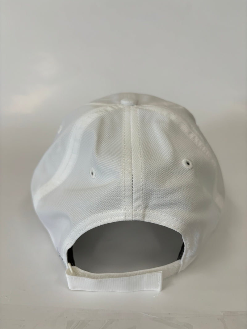 Load image into Gallery viewer, Ski &amp; Tennis Station Richardson 220 Relaxed Performace Lite Hat
