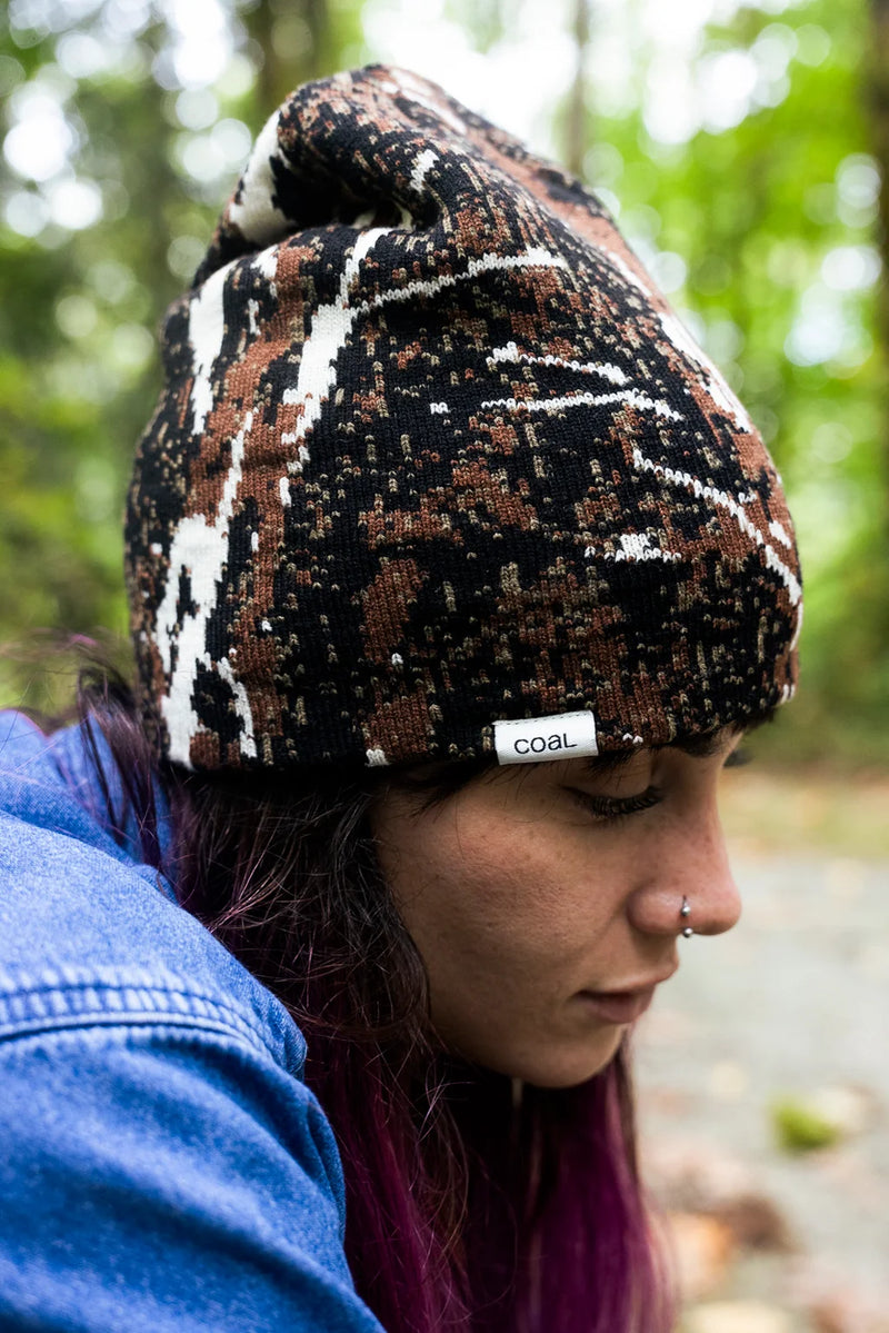 Load image into Gallery viewer, Coal Switch Beanie
