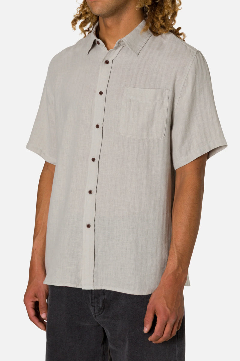 Load image into Gallery viewer, Katin Men's Alan Solid Shirt
