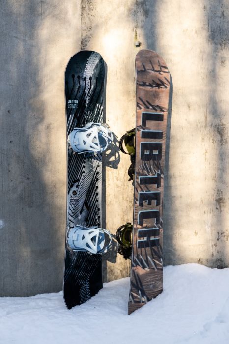 Load image into Gallery viewer, Lib Tech Men&#39;s Legitimizer Snowboard 2025
