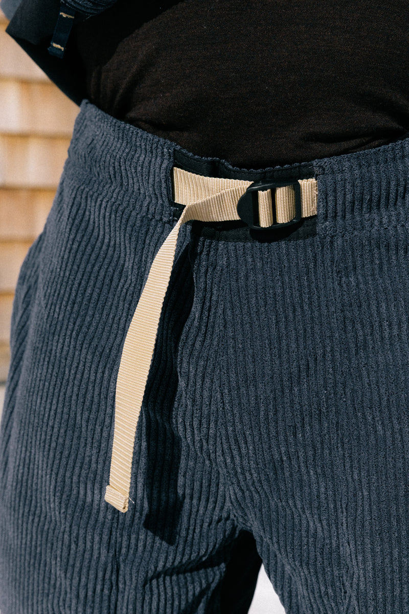 Load image into Gallery viewer, 686 Men's Ghost 2.5L Pants 2027
