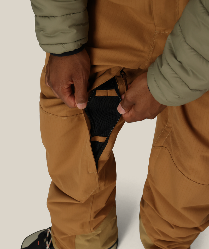 Load image into Gallery viewer, 686 Men&#39;s Hot Lap Insulated Bib

