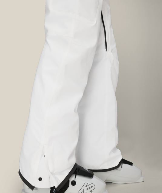 686 Women's Aura Insulated Cargo Snow Pants 2026